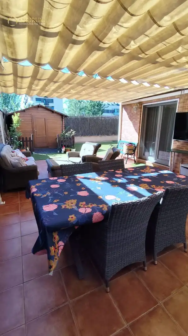 Terraza de Dúplex en venta en Alcorcón con Aire acondicionado, Calefacción y Jardín privado
