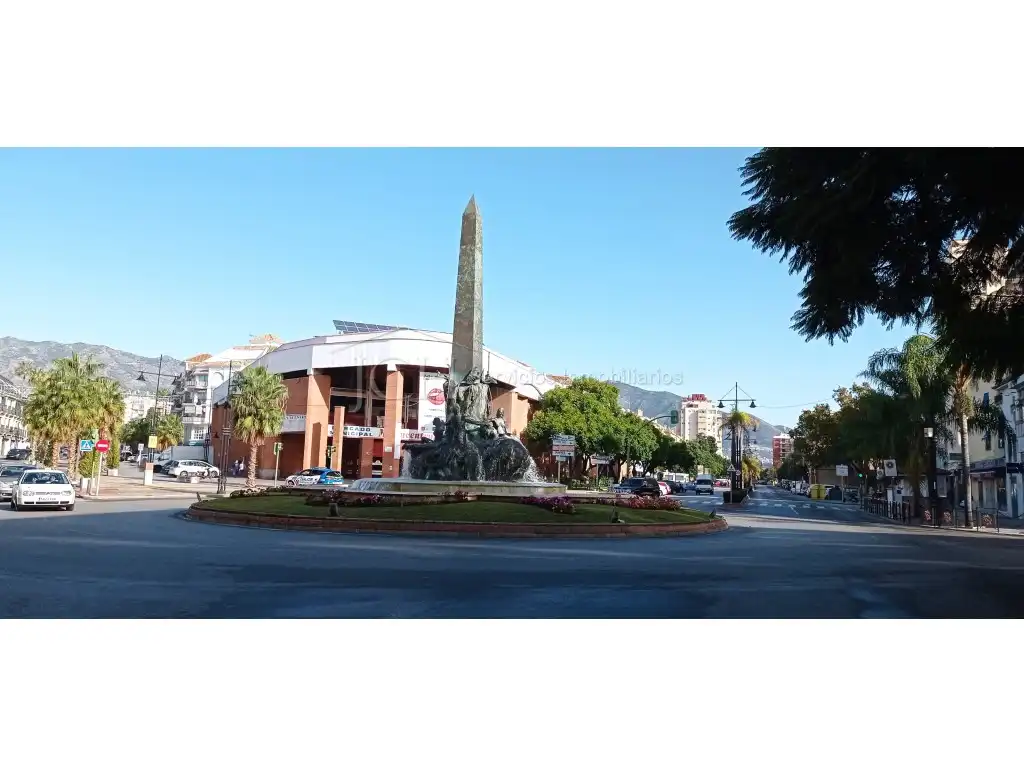 Vista exterior de Garatge en venda en Fuengirola