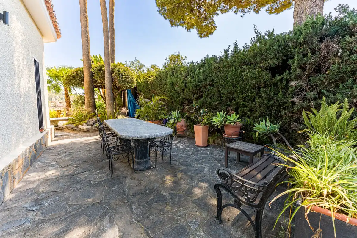 Villa mit Pool zum Verkauf in El Paraíso, imagen 28