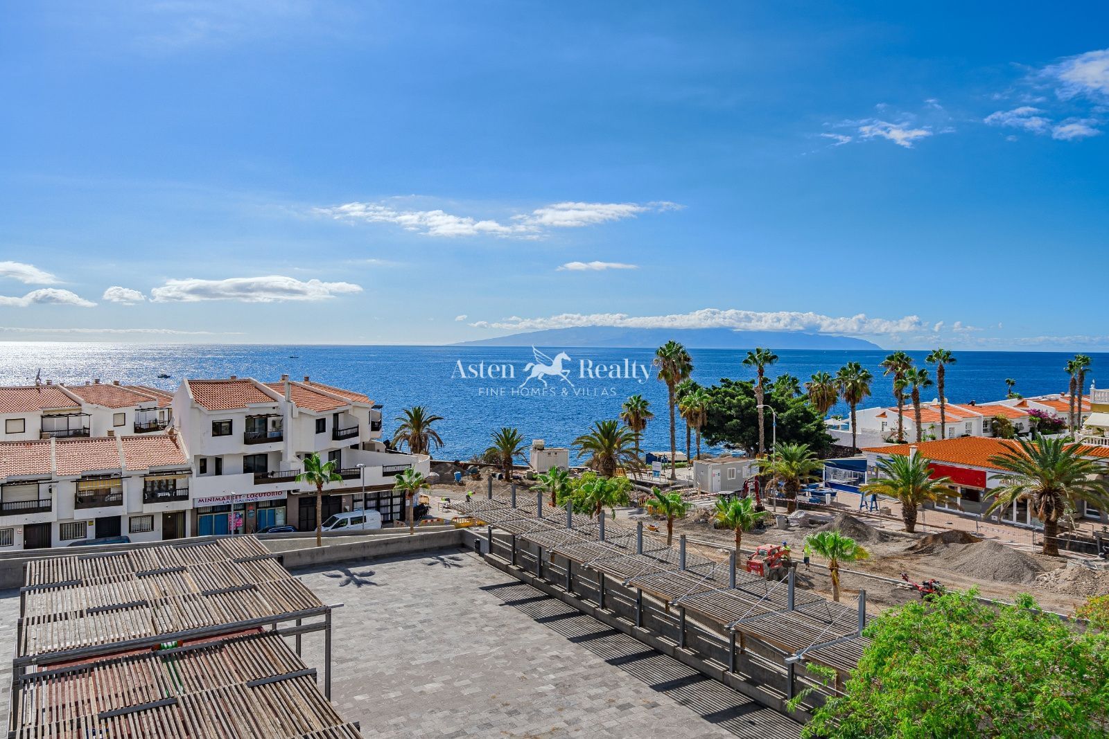 Exterior view of Building for sale in Guía de Isora