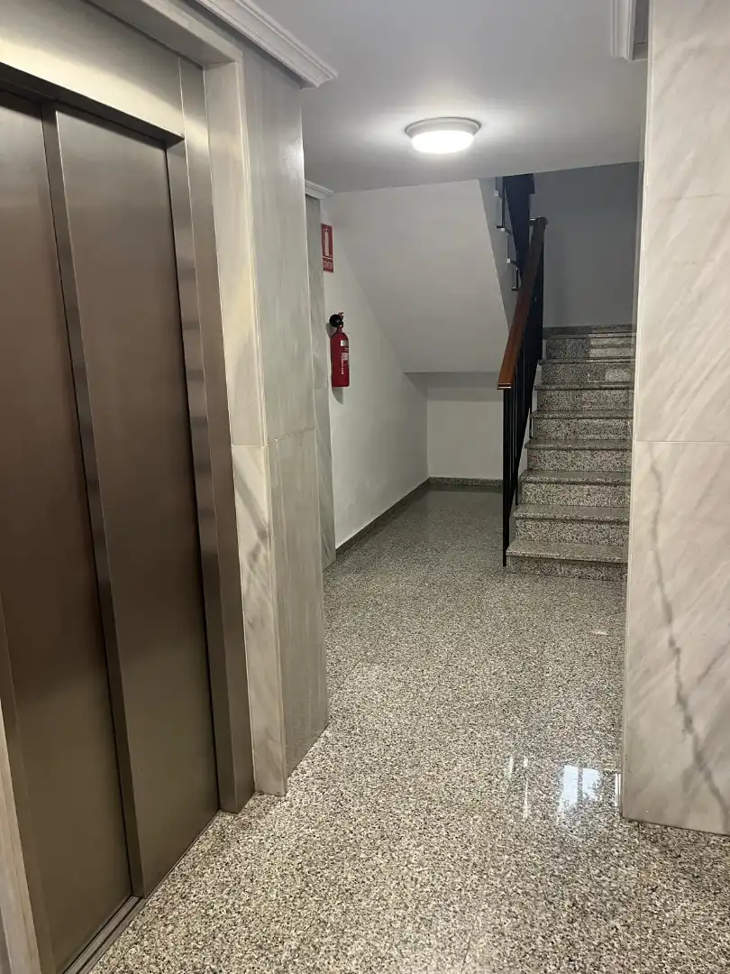 Attic for rent in Córdoba  with Air Conditioner, Terrace and Storage room