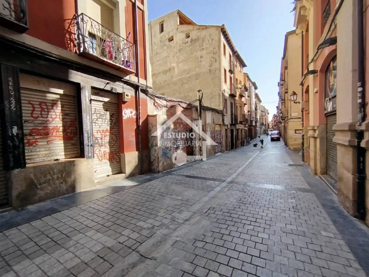 Außenansicht von Grundstücke zum Verkauf in  Logroño