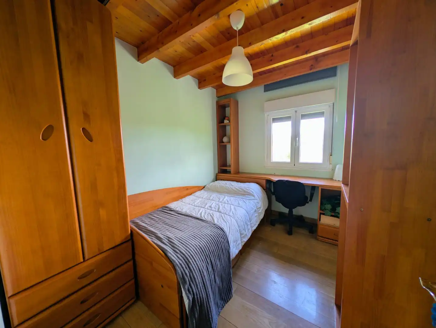 Habitación de Casa o chalet en venta en Laviana con Calefacción y Terraza