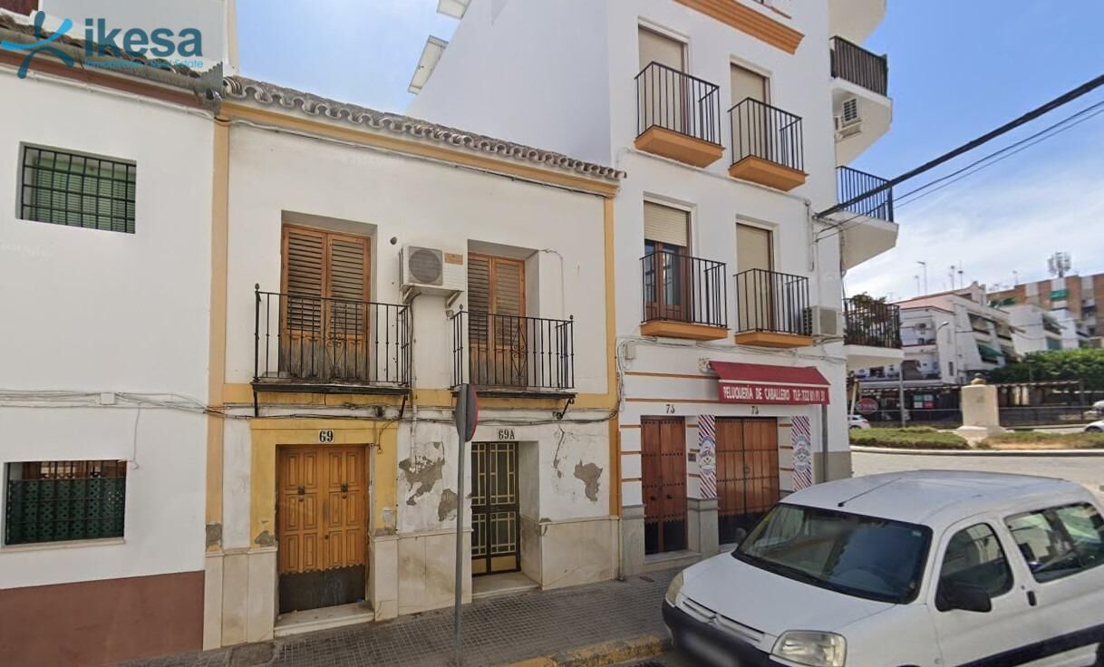 Vista exterior de Casa adosada en venda en Écija