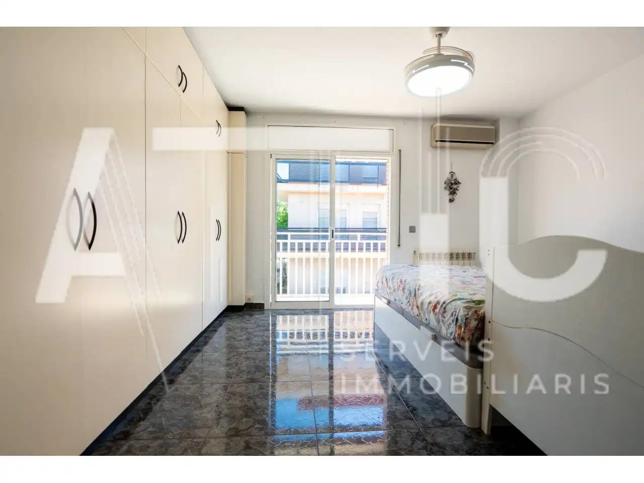 Habitación de Ático en venta en Polinyà con Aire acondicionado, Calefacción y Terraza