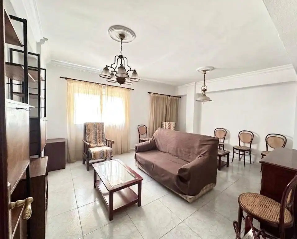 Appartement avec ascenseur à vendre à Bailén - Miraflores