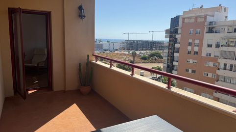 Foto 3 de Piso de alquiler en Martín Carpena - Torre del Río, Málaga Capital