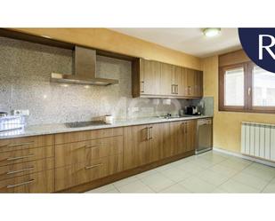 Kitchen of Flat for sale in Vic  with Air Conditioner, Heating and Parquet flooring