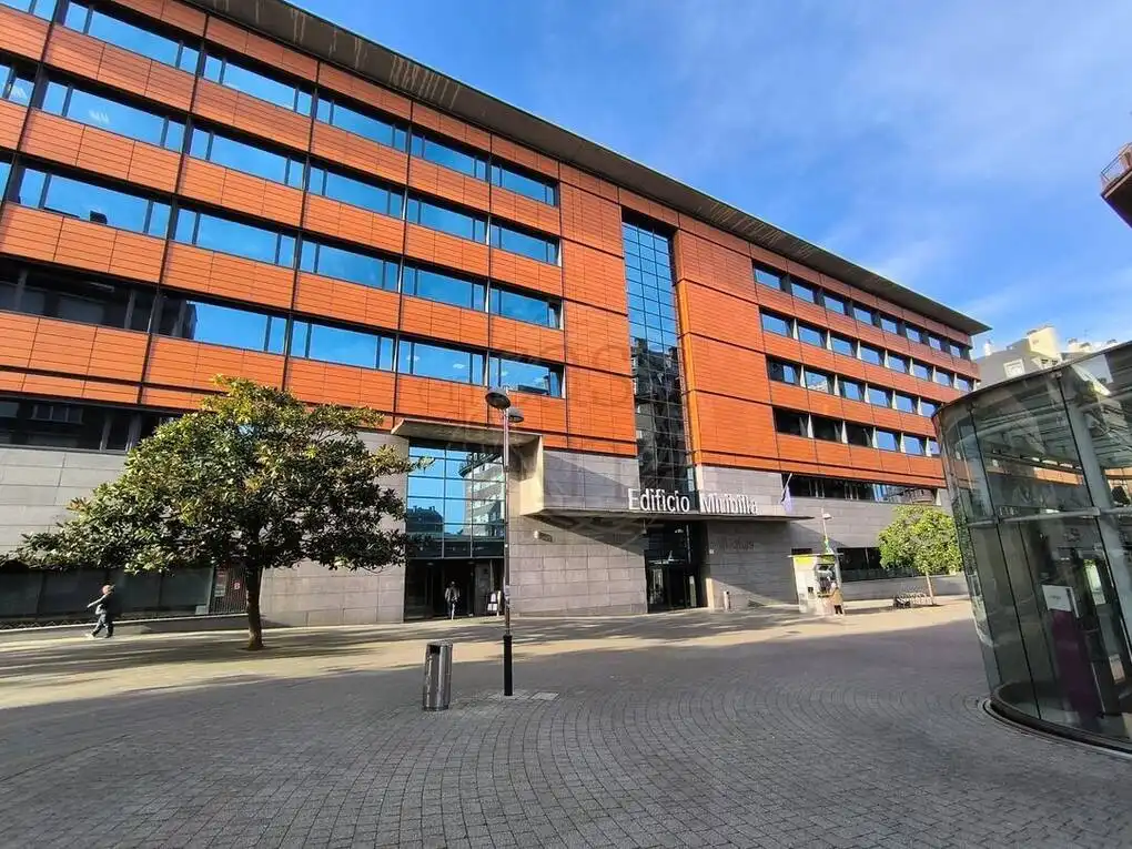 Büro zur Miete in Ibaiondo
