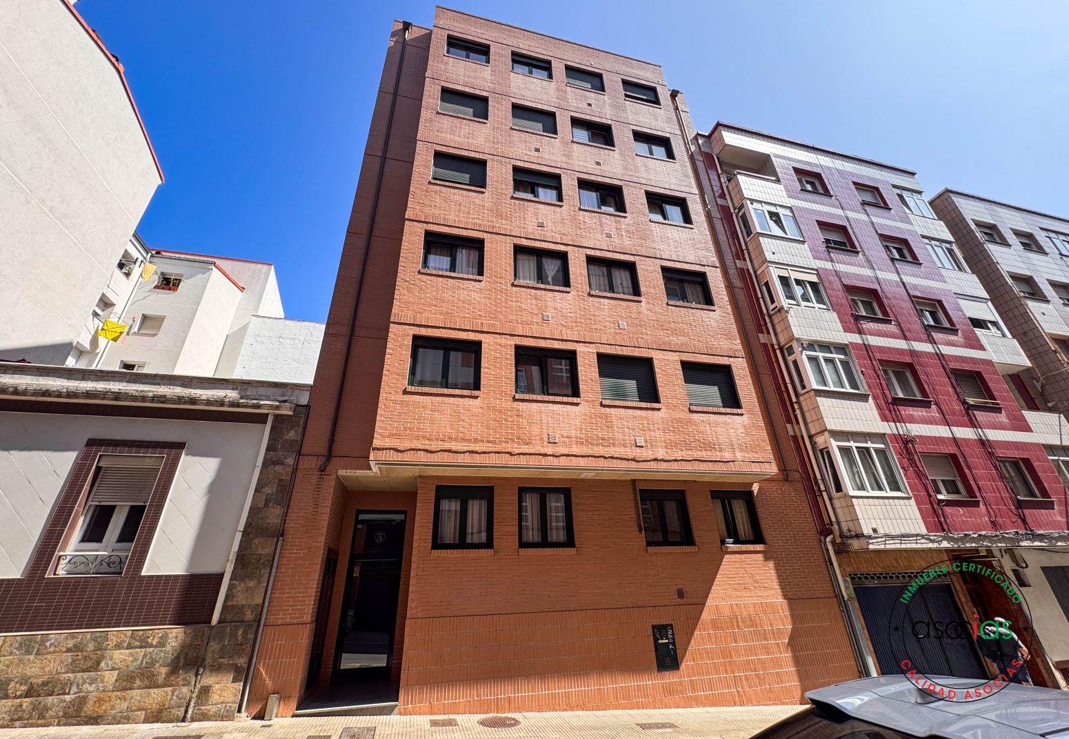 Vista exterior de Piso en venta en Gijón  con Calefacción, Parquet y Trastero