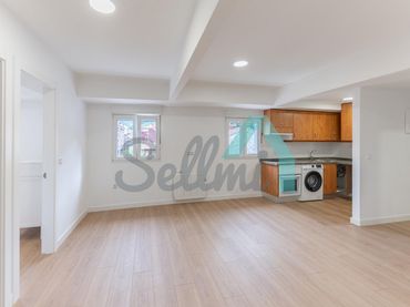 Flat to rent in Calle Ramon y Cajal