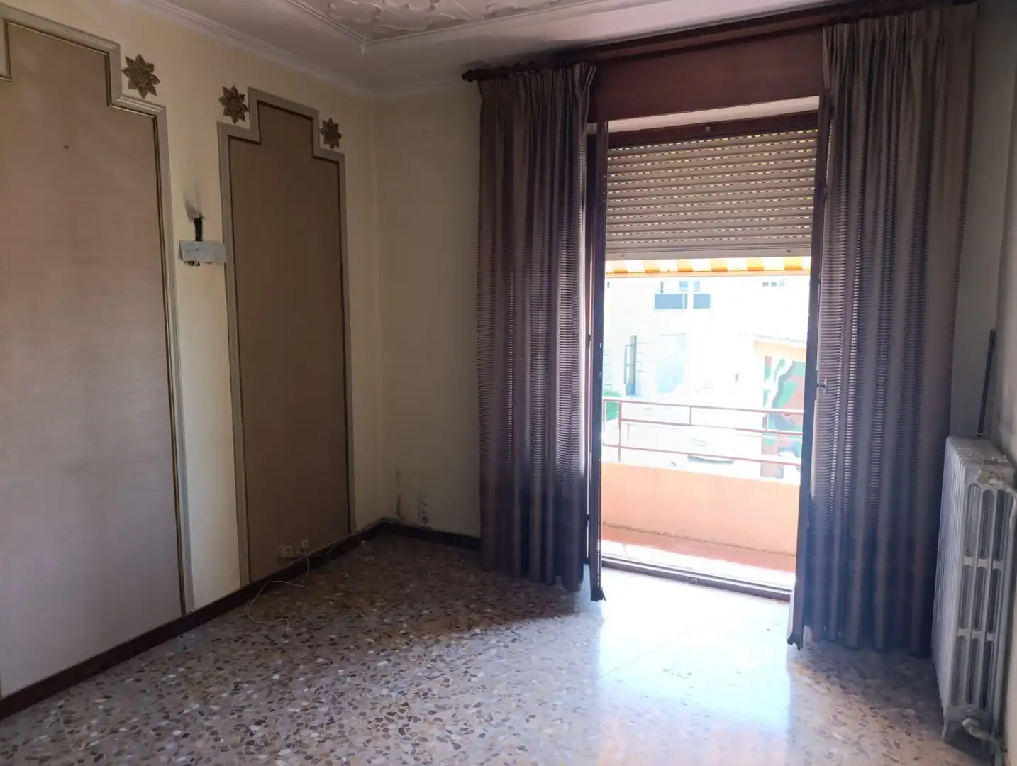 Habitación de Casa o chalet en venta en Valdepeñas con Calefacción, Trastero y Balcón