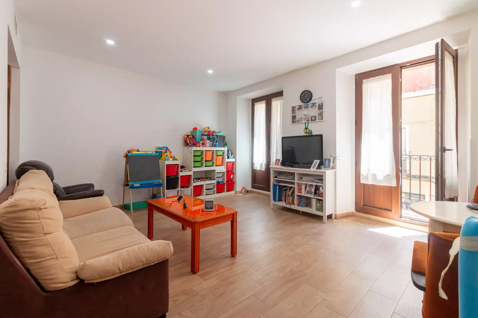 Sala d'estar de Pis en venda en Madrid amb Moblat