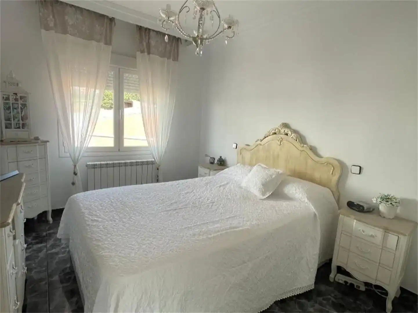 Habitación de Piso en venta en Los Navalucillos con Trastero, Amueblado y Balcón