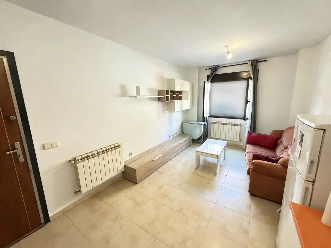 Sala de estar de Planta baja en venta en Azuqueca de Henares con Calefacción, Trastero y Amueblado