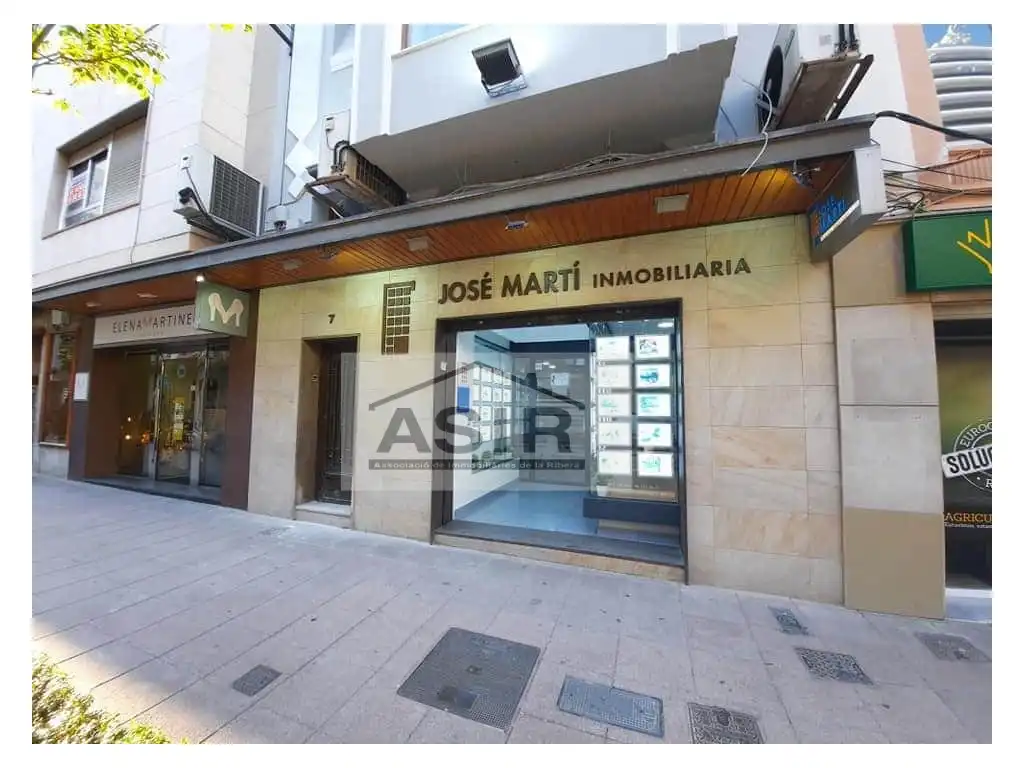 Casa o chalet en venta en Alquenència - Venècia
