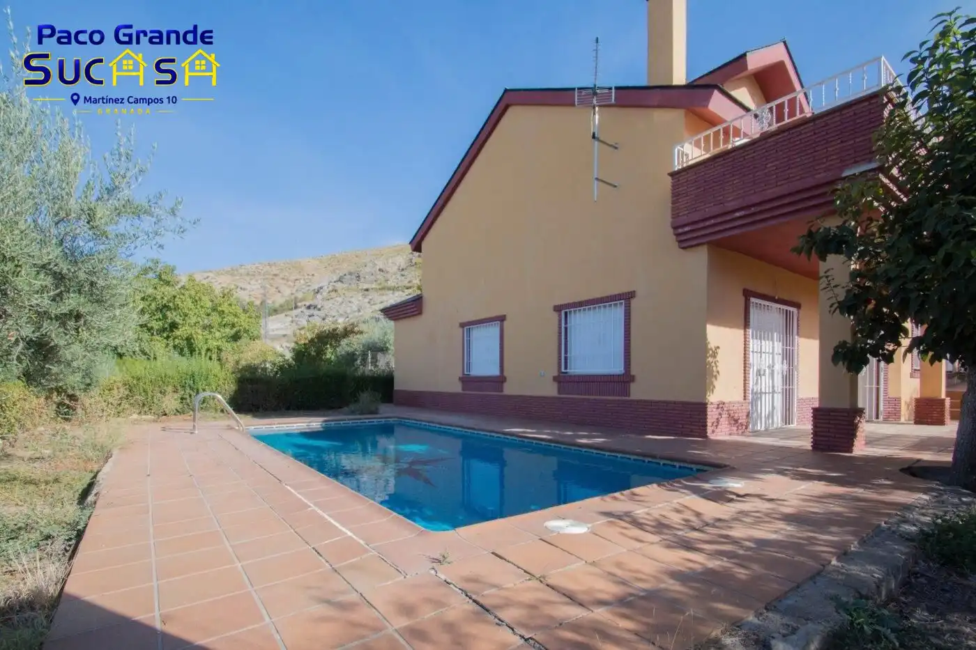 Vista exterior de Casa o chalet en venta en Güéjar Sierra con Jardín privado, Terraza y Piscina