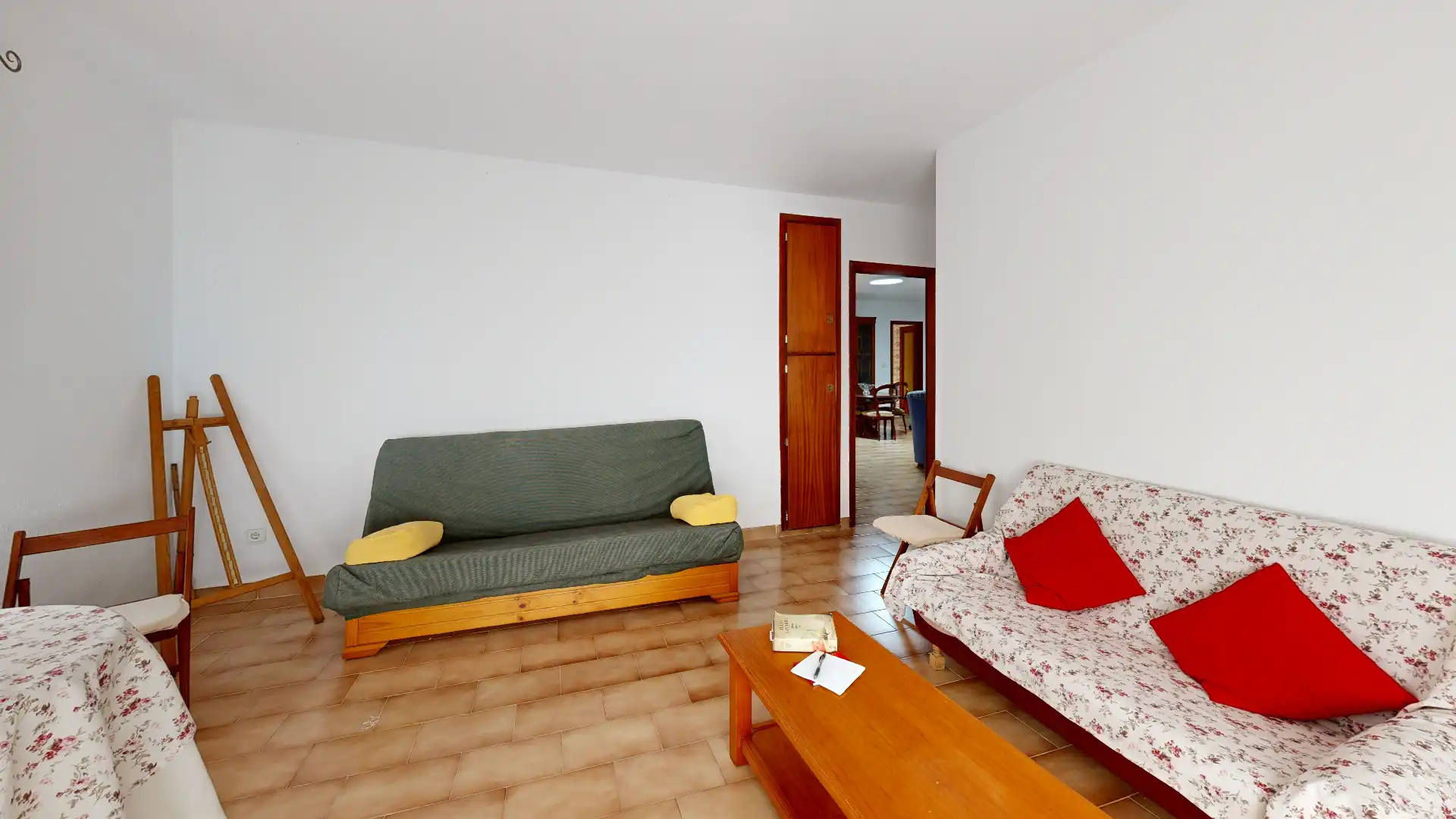 Sala de estar de Casa adosada en venta en Hellín con Jardín privado, Trastero y Amueblado