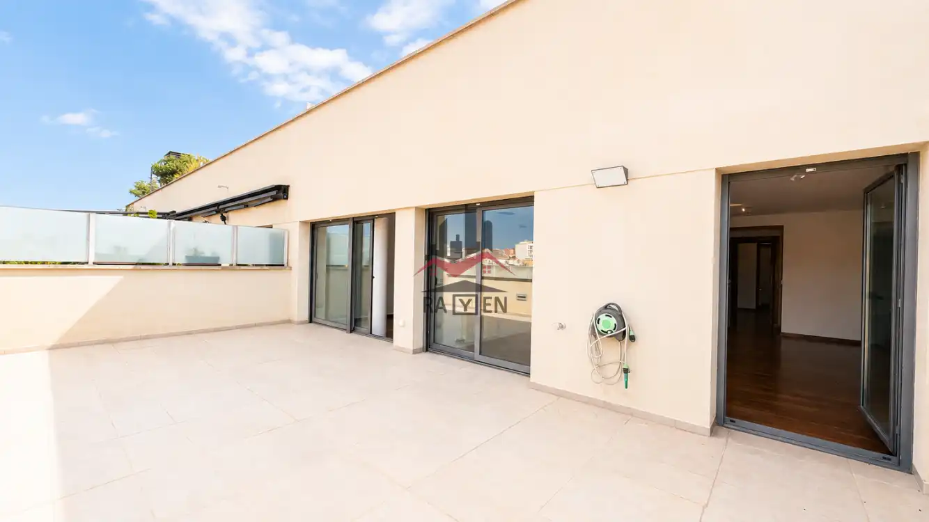 Duplex con ascensore in affitto a Centre, imagen 12