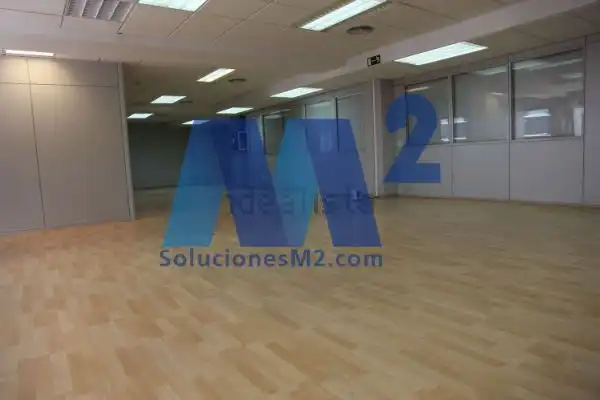 Bureau à vendre à Valportillo Primera