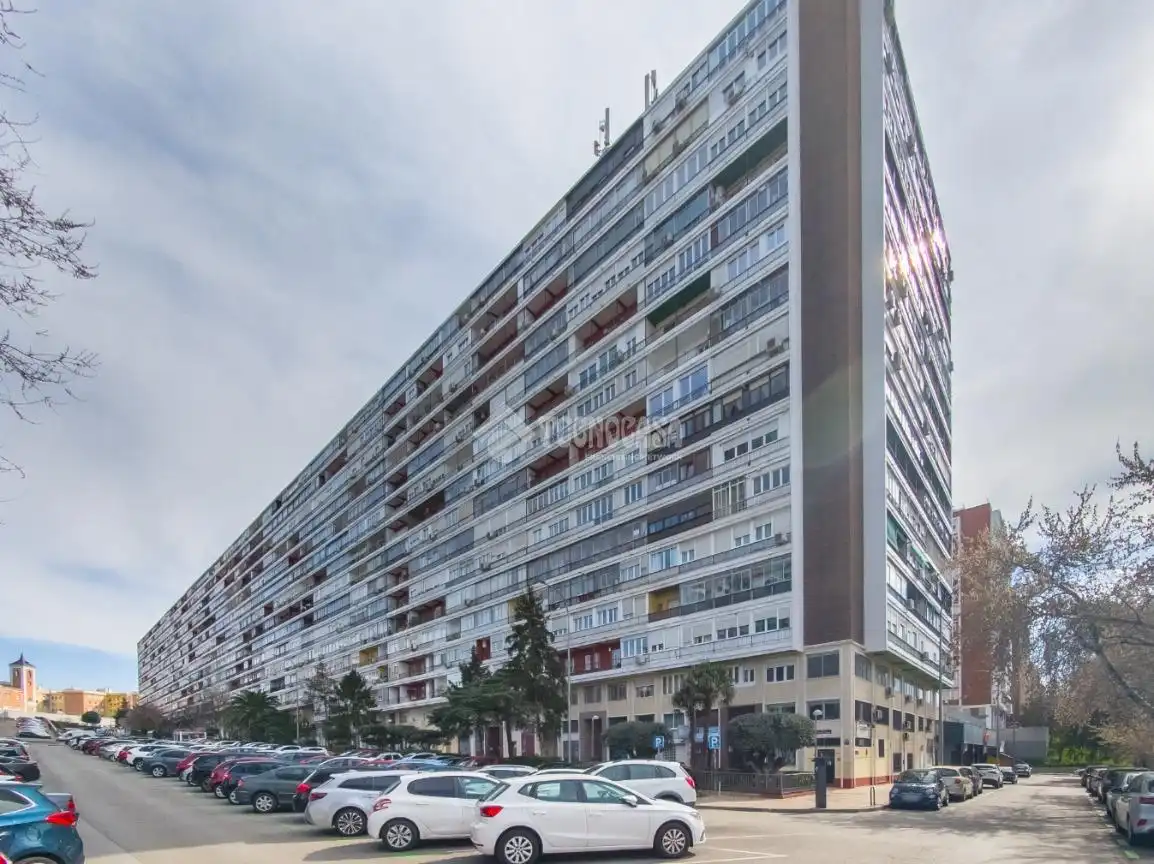 Exterior view of Flat for sale in Ciudad Lineal