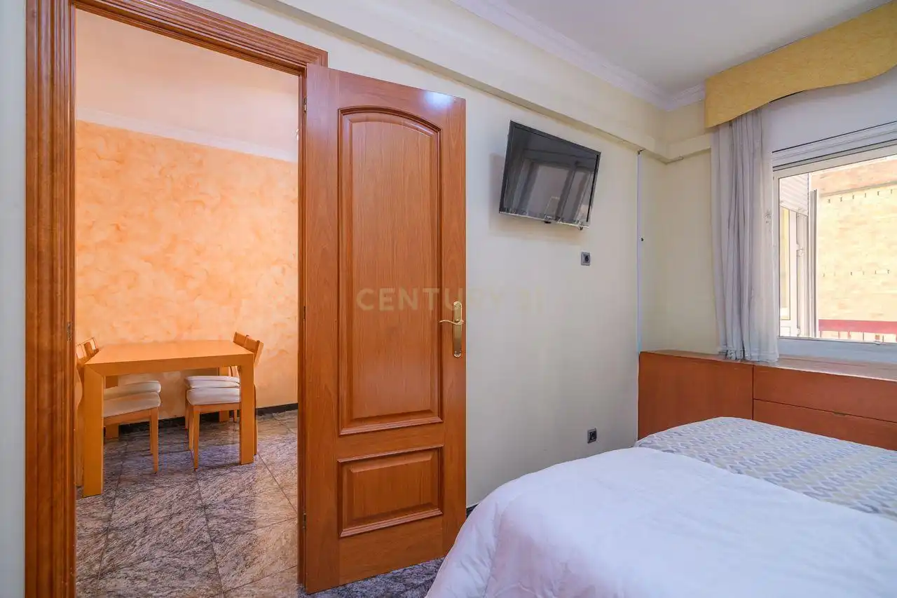 Schlafzimmer von Wohnungen zum Verkauf in L'Hospitalet de Llobregat