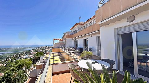 Lujoso apartamento de estilo moderno con fantasticas vistas al mar y a la montaña en Monte Pego Bellavista.