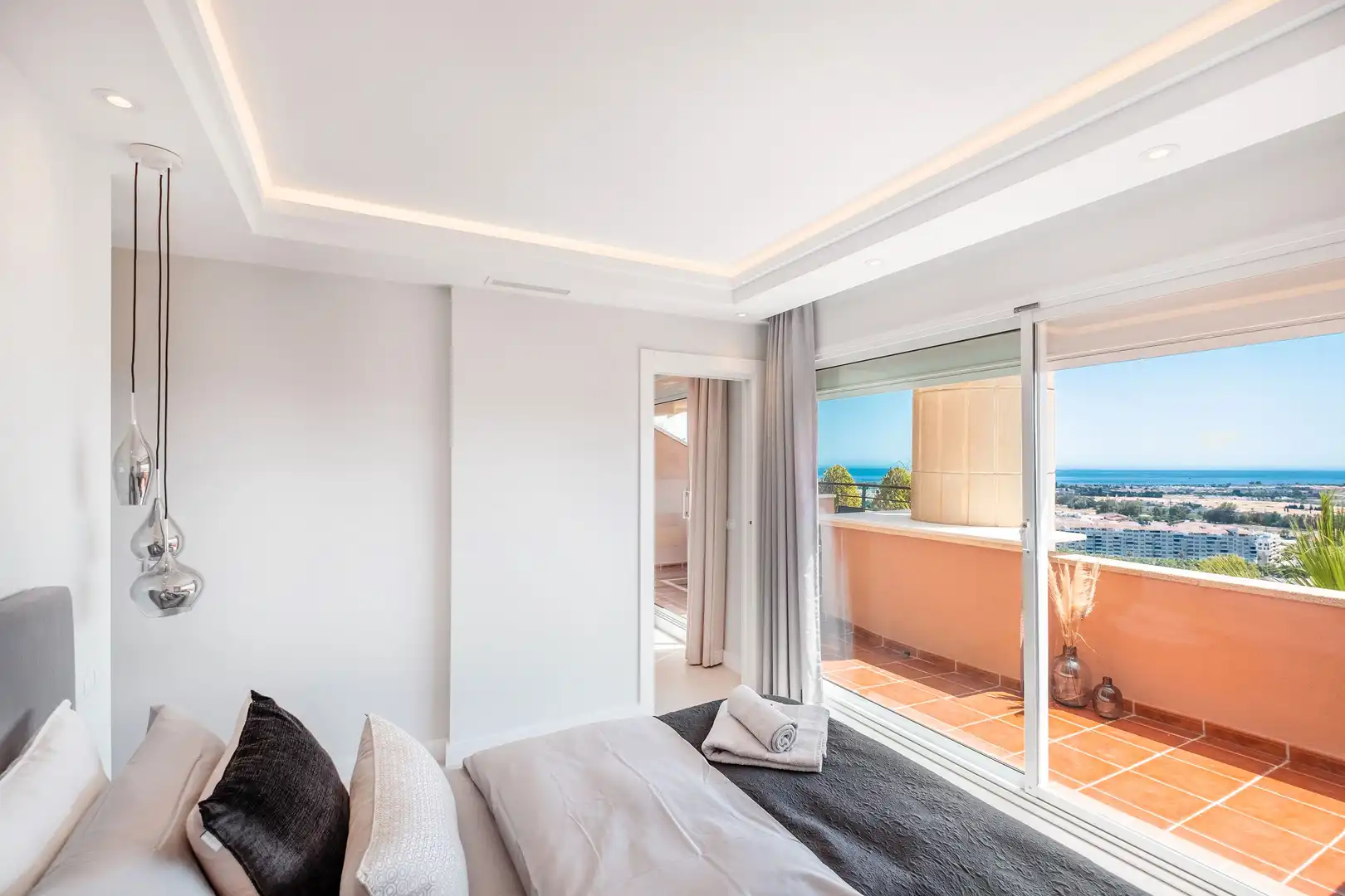 Habitación de Apartamento en venta en Marbella