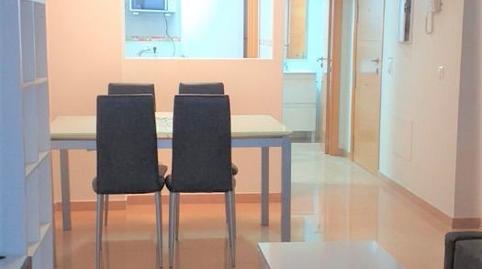 Foto 4 de Apartament de lloguer a San Alberto - La Alcubilla - Florisol, Málaga Capital