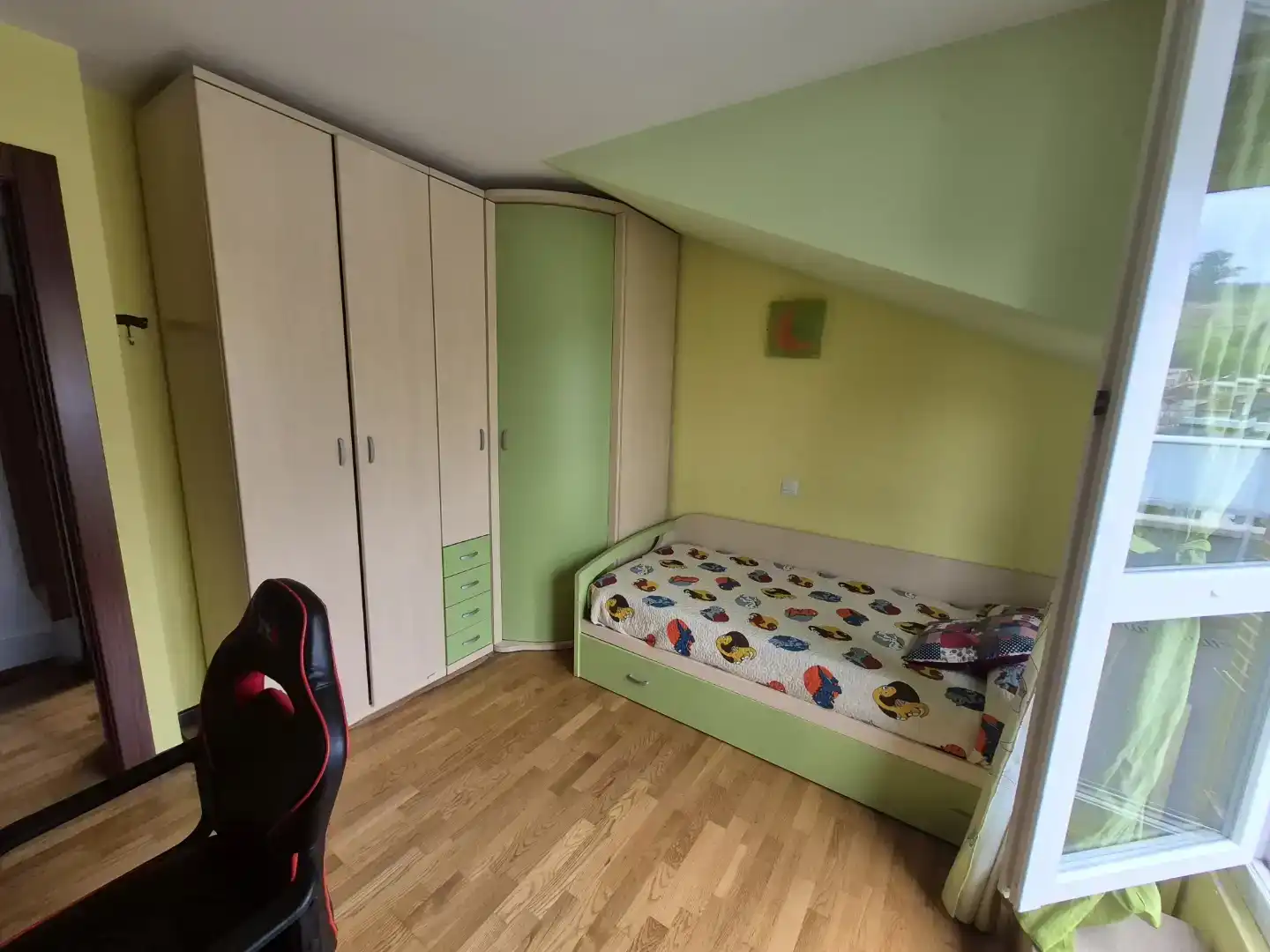 Habitación de Piso en venta en Piélagos con Parquet, Amueblado y Horno