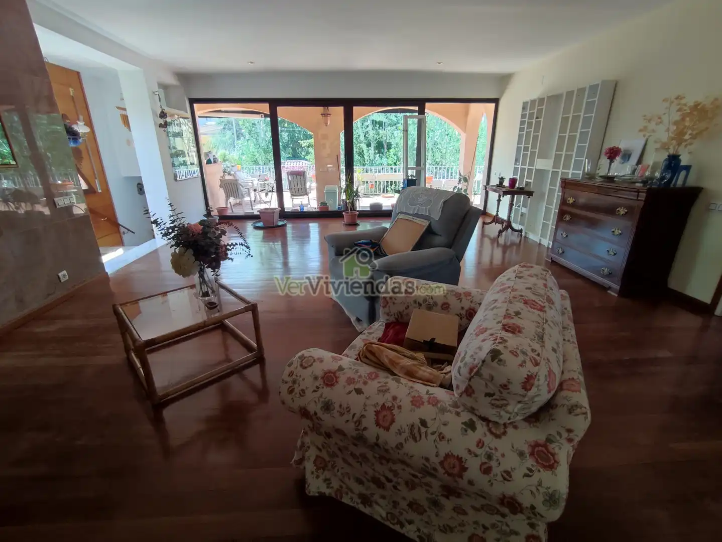 Sala de estar de Casa o chalet en venta en Esparreguera con Calefacción, Jardín privado y Parquet