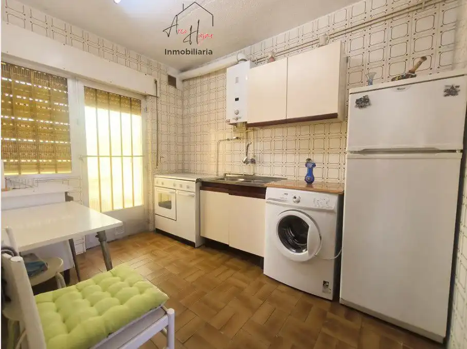 Cocina de Casa o chalet en venta en Calvarrasa de Abajo con Calefacción, Terraza y Trastero