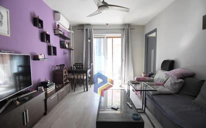 Wohnzimmer von Wohnung zum verkauf in  Madrid Capital mit Terrasse