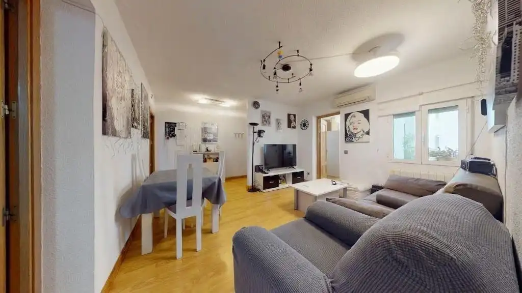 Living room of Flat for sale in Puente de Vallecas