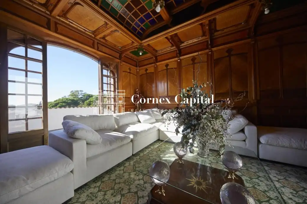 Wohnzimmer von Country house zum Verkauf in Sant Andreu de Llavaneres mit Privatgarten, Terrasse und Schwimmbad