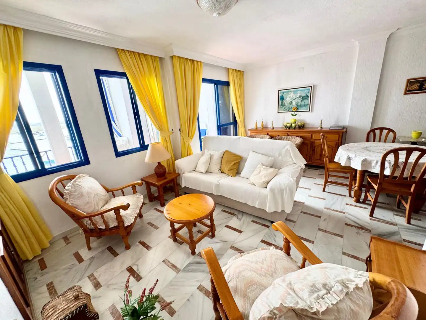 Living room of Flat for sale in Punta Umbría  with Terrace, Furnished and Balcony