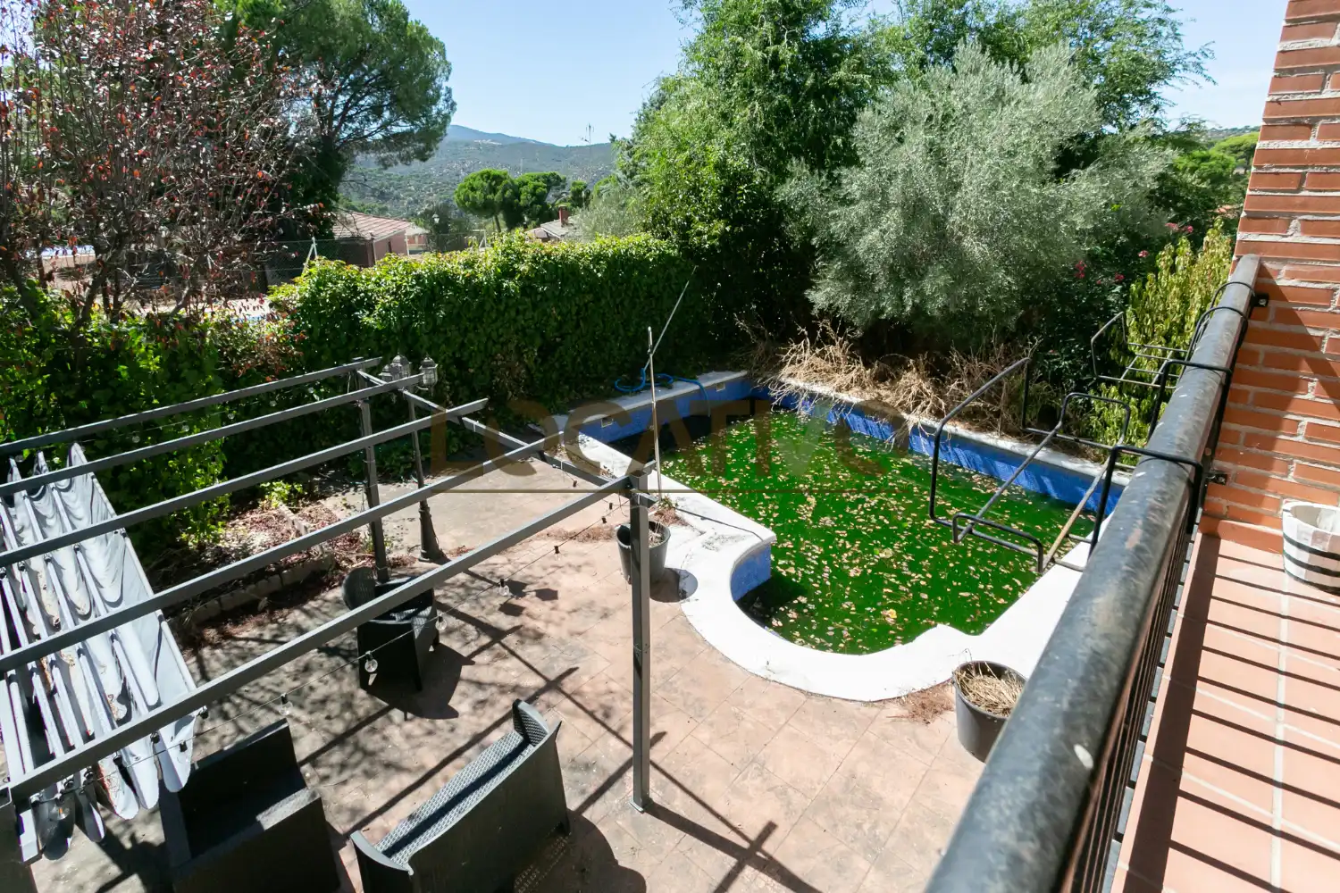 Jardí de Casa o xalet en venda en Navas del Rey amb Calefacció, Jardí privat i Traster