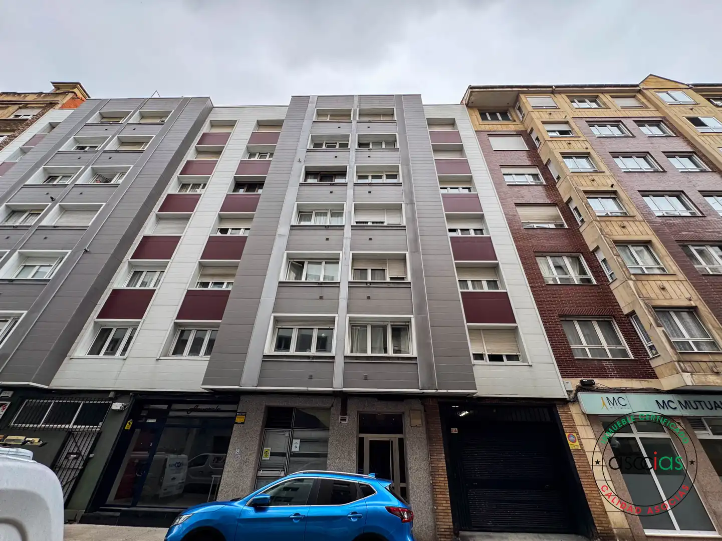 Vista exterior de Pis en venda en Gijón  amb Calefacció i Parquet