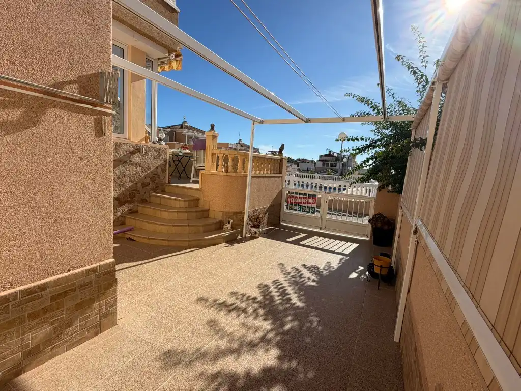 Apartment with pool for sale in Calle Francisco De Quevedo, imagen 3