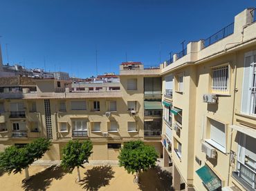 Piso en venta en Calle Febo