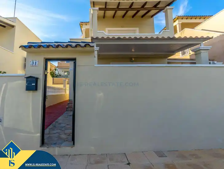 Villa avec piscine à vendre à San Miguel de Salinas, imagen 2