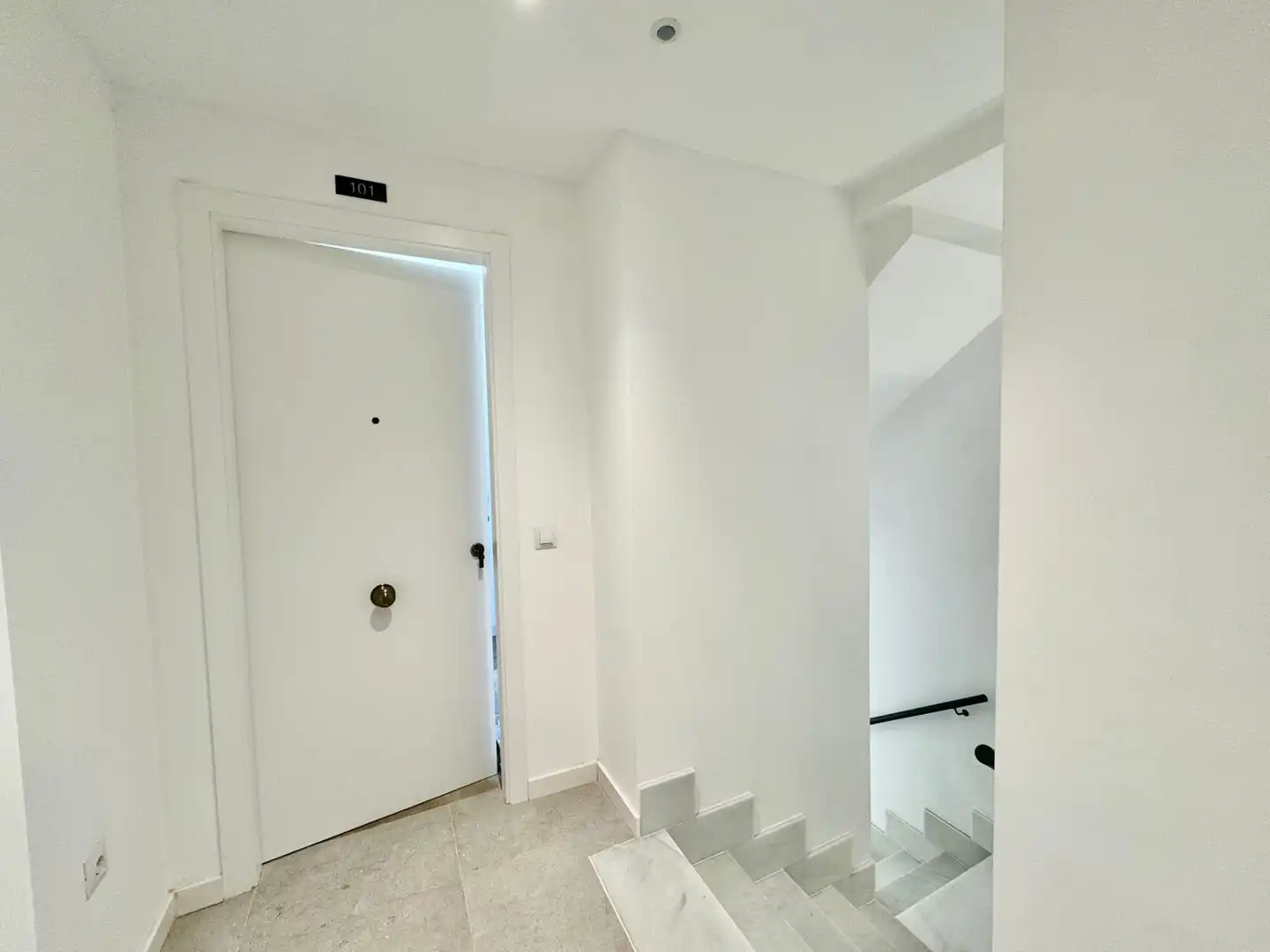 Attic for sale in Fuengirola  with Air Conditioner and Balcony
