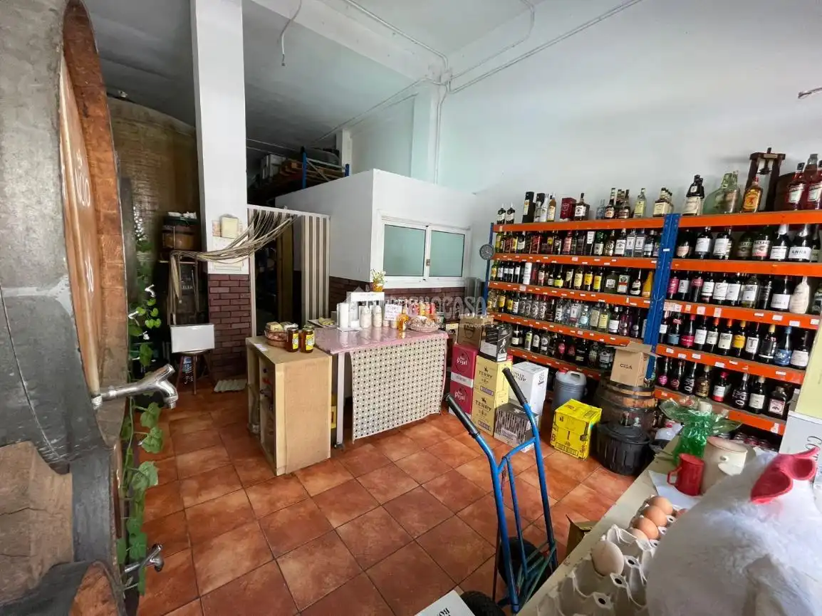 Business premises for sale in Salut - Lloreda, imagen 2