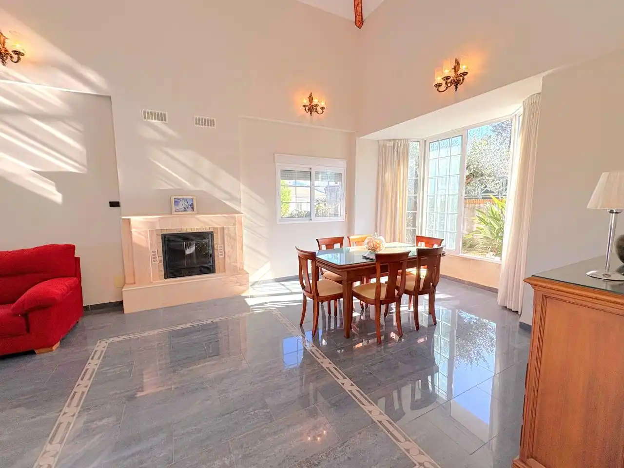 Comedor de Casa o chalet en venta en Chiva con Aire acondicionado, Jardín privado y Terraza