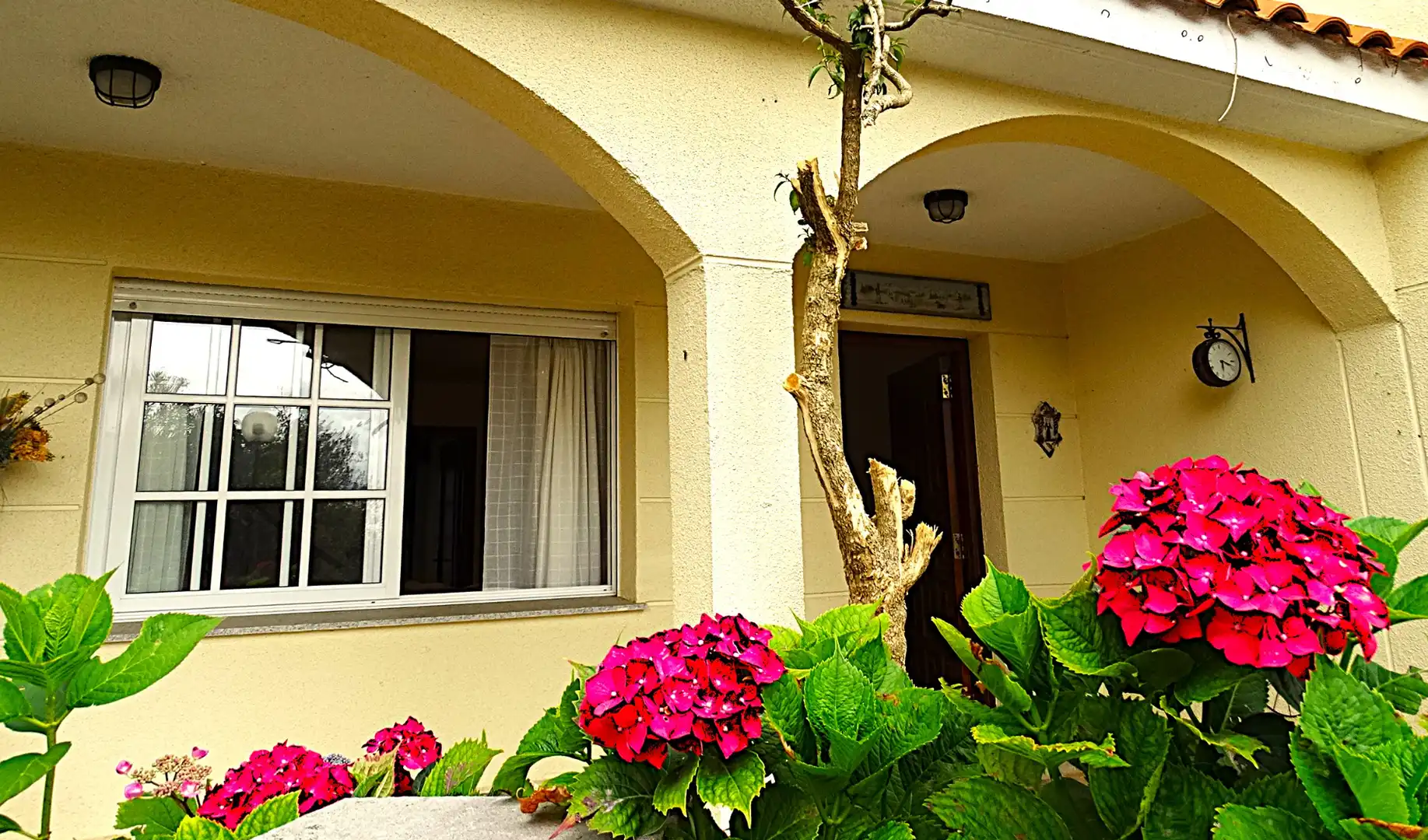 Casa adosada en venta en Miño con Jardín privado, Parquet y Terraza