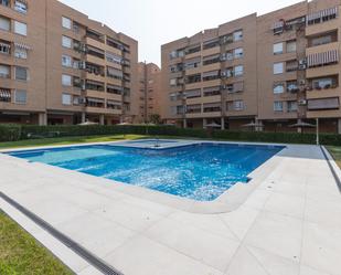 Piscina de Àtic en venda en  Granada Capital amb Calefacció, Jardí privat i Terrassa