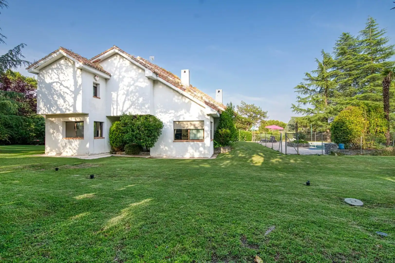 Detached house with terrace for sale in Calle del Valle de Tobalina, imagen 6