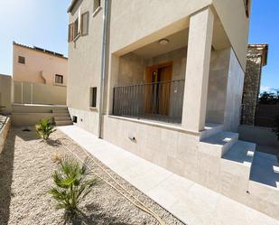 Vista exterior de Casa o xalet de lloguer en Lloseta amb Aire condicionat i Piscina