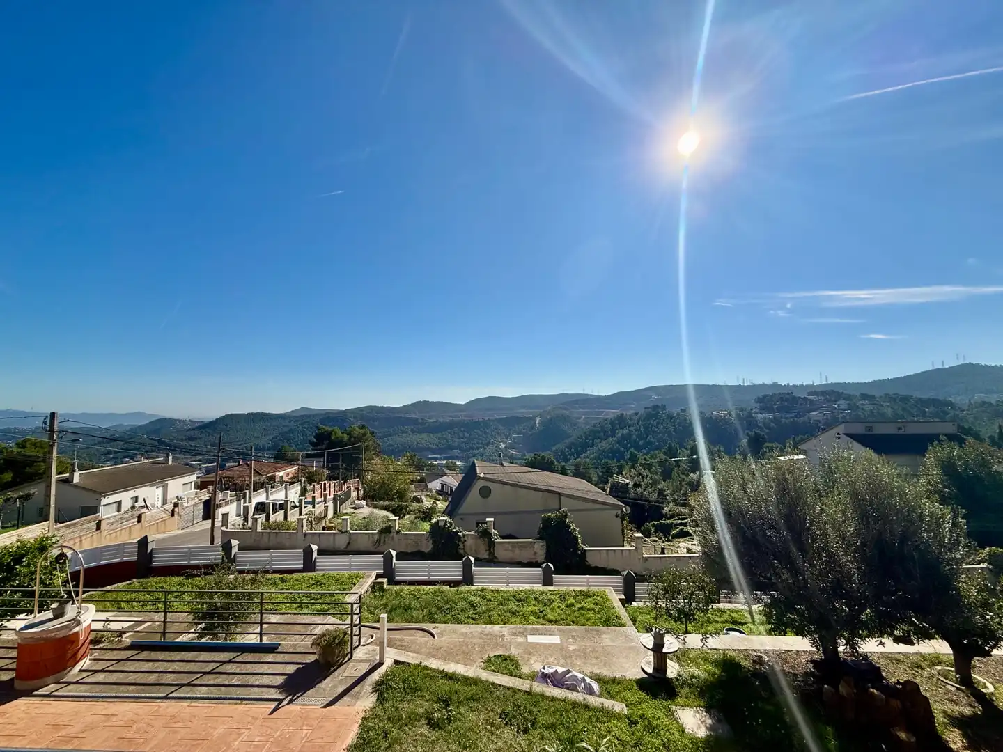 Vista exterior de Casa o chalet en venta en Vallirana con Jardín privado, Terraza y Horno