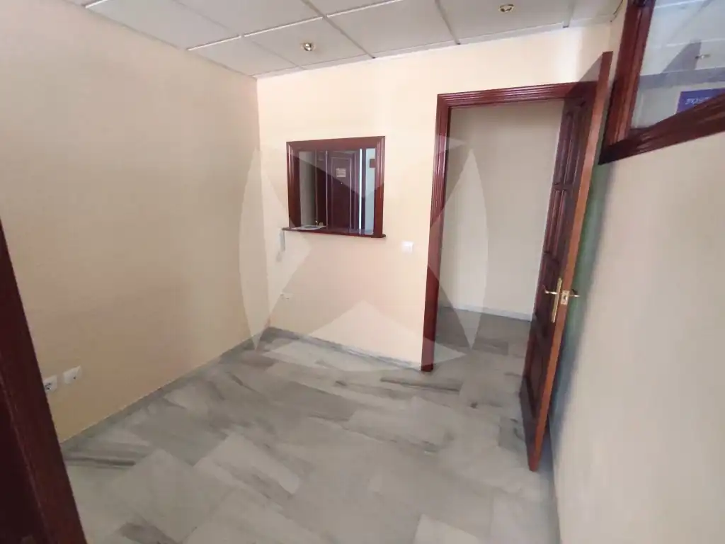 Büro zur Miete in Calle Rafael Lucenqui, Santa Marina